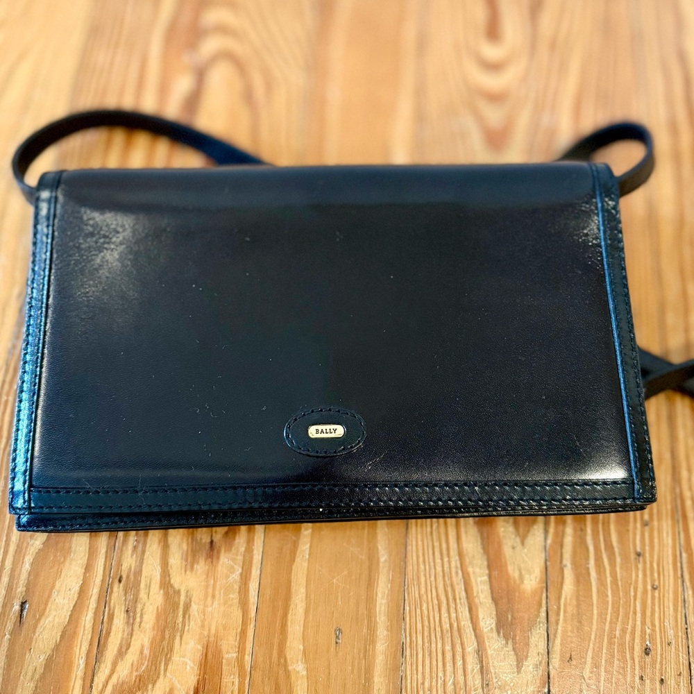 Bally Crossbody with Dustbag, or use as Clutch - Picture 2 of 15